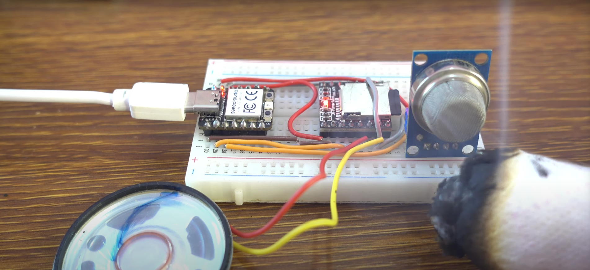 Smoke Detector with XIAO RP2040 & MQ-135 Sensor | Audio Alert System